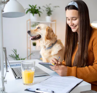 Freelancer working from home on Ylancer